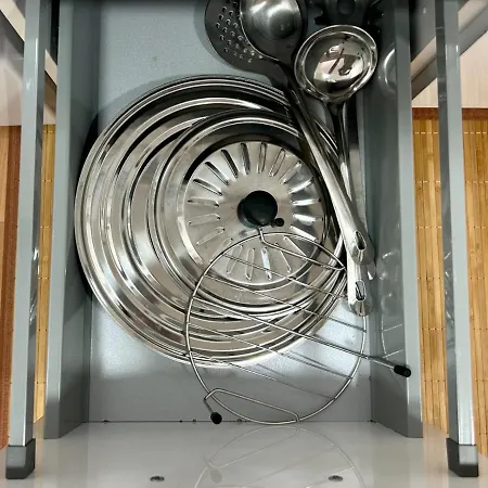 2 Min Dalla Loft Terrazza Casa Gialla Lägenhet