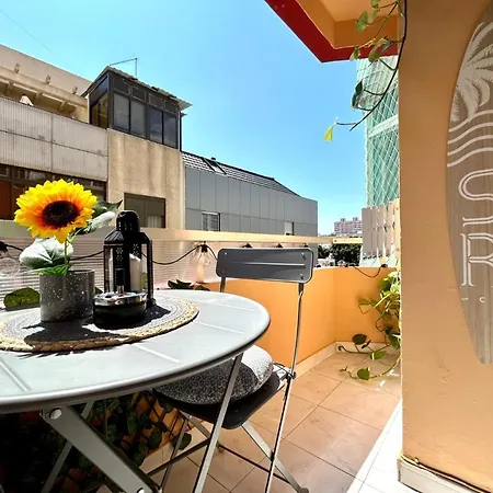 Daire 2 Min Dalla Loft Terrazza Casa Gialla *