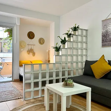 Daire 2 Min Dalla Loft Terrazza Casa Gialla