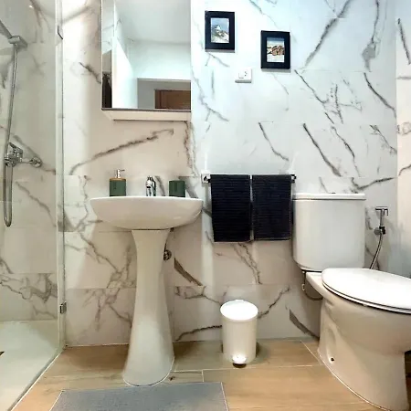 2 Min Dalla Loft Terrazza Casa Gialla Daire