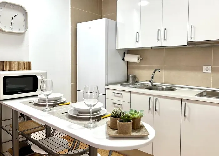 2 Min Dalla Loft Terrazza Casa Gialla Apartment *