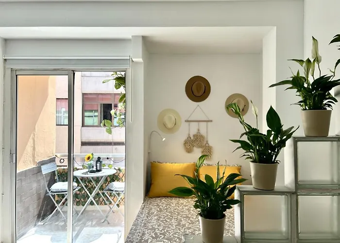 2 Min Dalla Loft Terrazza Casa Gialla Apartment *